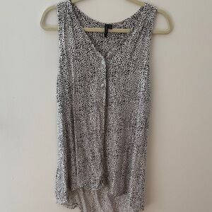 Chic Button-Down Tank Top - Black and White